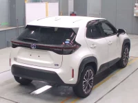 Toyota YARIS CROSS лот № 30054 оценка 5  с аукциона в Японии 1