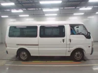 Mitsubishi DELICA лот № 10247 оценка 3.5  с аукциона в Японии 2