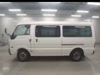 Mitsubishi DELICA лот № 10247 оценка 3.5  с аукциона в Японии 3