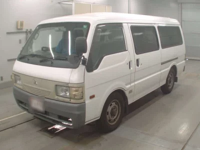 Mitsubishi DELICA