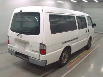 Mitsubishi DELICA