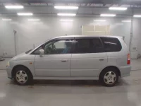 Honda ODYSSEY лот № 10259 оценка 3.5  с аукциона в Японии 3