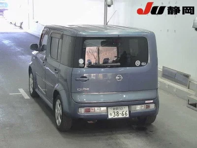Nissan CUBE  с аукциона в Японии