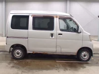 Daihatsu HIJET VAN лот № 5004 оценка 3  с аукциона в Японии 2