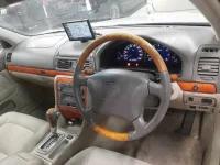 Toyota PROGRES лот № 10272 оценка 3.5  с аукциона в Японии 6