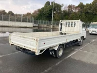 Mazda TITAN лот № 63523 оценка RA  с аукциона в Японии 1