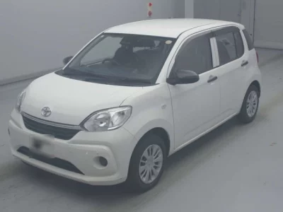 Toyota PASSO  с аукциона в Японии