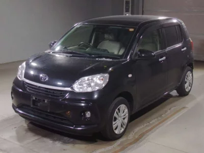 Toyota PASSO  с аукциона в Японии