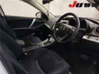 Mazda AXELA лот № 20 оценка RA  с аукциона в Японии 2