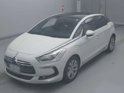 Citroen DS5