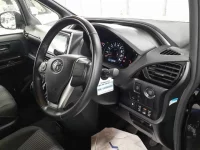 Toyota VOXY лот № 30021 оценка 4.5  с аукциона в Японии 6