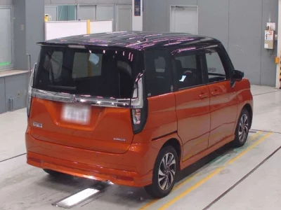 Mitsubishi DELICA D2