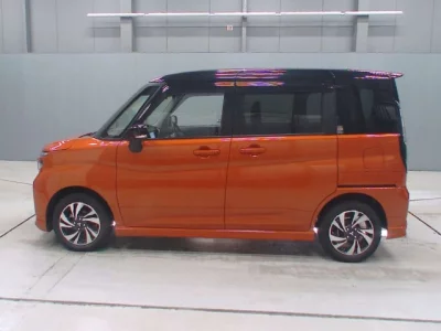 Mitsubishi DELICA D2