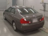 Nissan FUGA лот № 10312 оценка 4  с аукциона в Японии 5