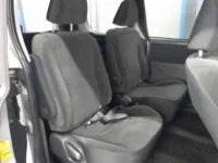 Toyota VOXY лот № 30033 оценка 3.5  с аукциона в Японии 9