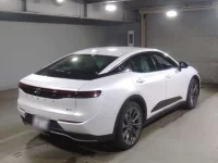 Toyota CROWN CROSSOVER лот № 239 оценка 5  с аукциона в Японии 1