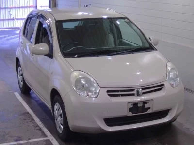 Toyota PASSO  с аукциона в Японии