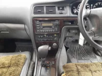 Toyota CRESTA лот № 10325 оценка 3  с аукциона в Японии 8