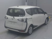 Toyota SIENTA лот № 254 оценка R  с аукциона в Японии 1