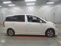 Toyota WISH лот № 30043 оценка R  с аукциона в Японии 2