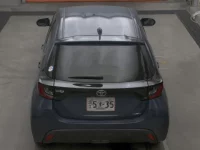 Toyota YARIS лот № 1178 оценка R  с аукциона в Японии 6