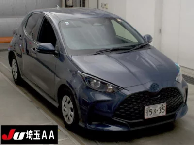 Toyota YARIS  с аукциона в Японии