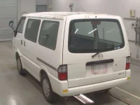 Mazda BONGO VAN лот № 90033 оценка 3.5  с аукциона в Японии 5