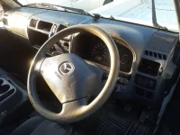 Mazda BONGO VAN лот № 90033 оценка 3.5  с аукциона в Японии 6