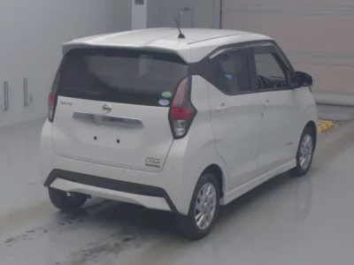 Nissan DAYZ  с аукциона в Японии