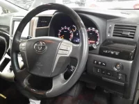 Toyota VELLFIRE лот № 30059 оценка 4  с аукциона в Японии 6