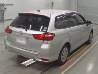 Toyota COROLLA FIELDER лот № 30064 оценка 4  с аукциона в Японии 1