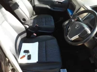 Toyota VOXY лот № 30072 оценка 3.5  с аукциона в Японии 7