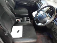 Toyota VELLFIRE лот № 30073 оценка 4  с аукциона в Японии 7