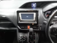 Toyota VOXY лот № 30074 оценка 3.5  с аукциона в Японии 8