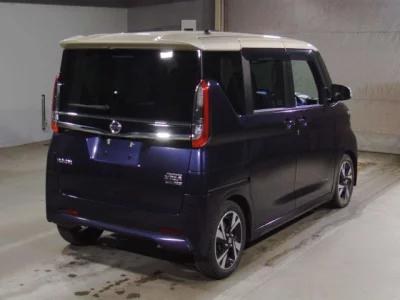 Nissan ROOX  с аукциона в Японии