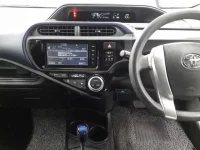 Toyota AQUA лот № 30077 оценка 3.5  с аукциона в Японии 8