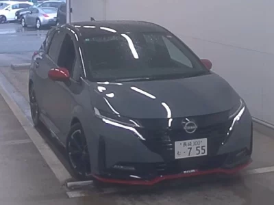 Nissan AURA