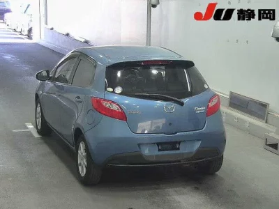 Mazda DEMIO