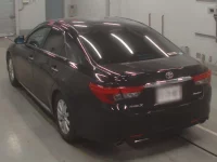 Toyota MARK X лот № 30090 оценка 4  с аукциона в Японии 5