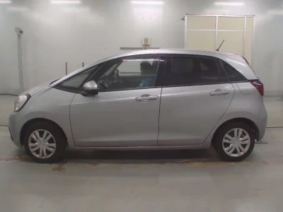 Honda FIT  с аукциона в Японии