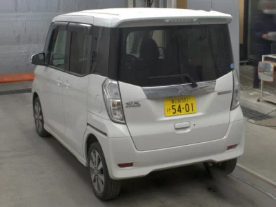 Mitsubishi EK SPACE