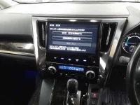 Toyota VELLFIRE лот № 30091 оценка 5  с аукциона в Японии 8