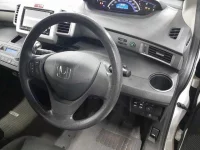 Honda FREED лот № 30093 оценка 4  с аукциона в Японии 6
