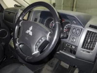 Mitsubishi DELICA D5 лот № 3006 оценка 4  с аукциона в Японии 2