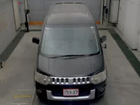 Mitsubishi DELICA D5 лот № 3006 оценка 4  с аукциона в Японии 5
