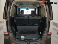 Honda N BOX лот № 3006 оценка 3.5  с аукциона в Японии 8