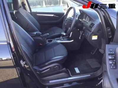 Mercedes-Benz B CLASS