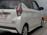 Nissan DAYZ лот № 3009 оценка 4  с аукциона в Японии 4