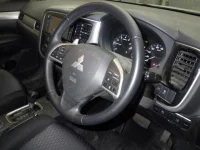 Mitsubishi OUTLANDER лот № 3010 оценка 3.5  с аукциона в Японии 2