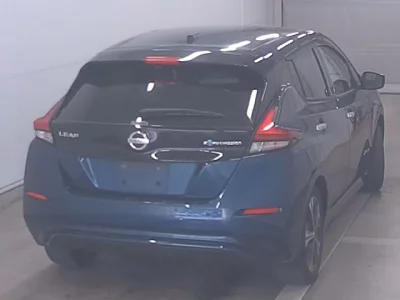 Nissan LEAF  с аукциона в Японии